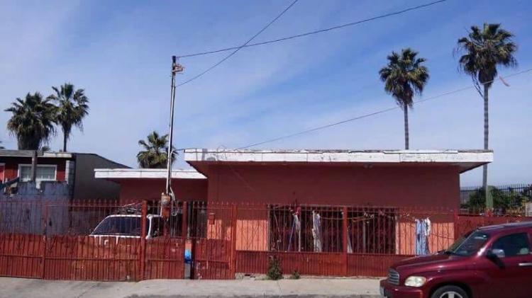 Foto Se vende casa muy amplia en la Col. Altamira CAV209639