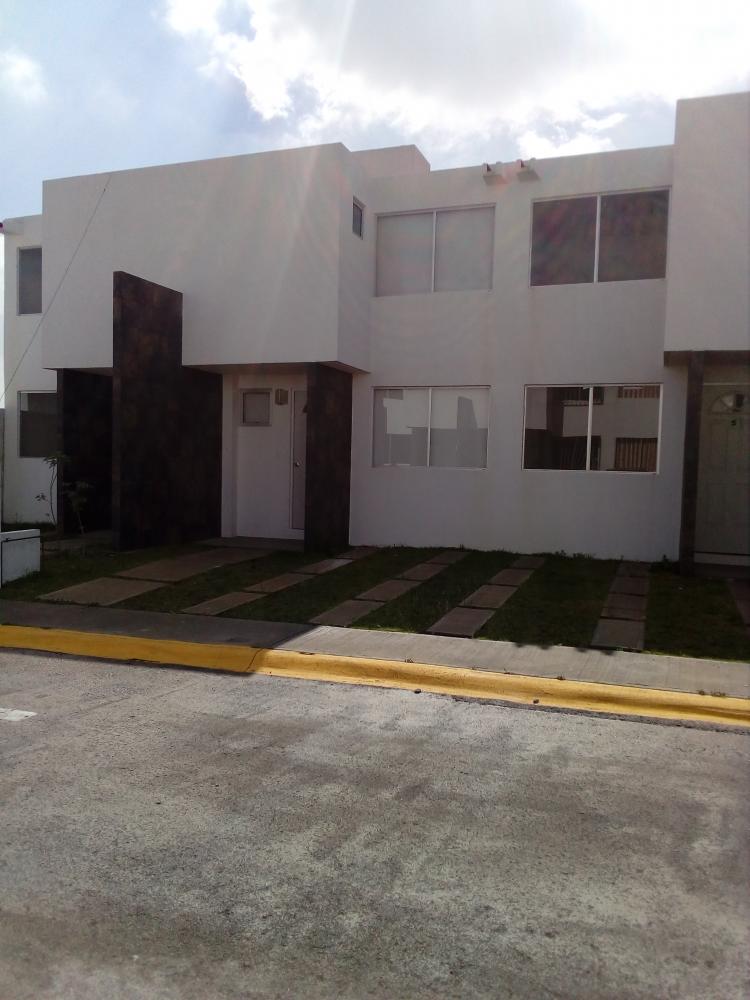 Foto Casa en Venta en CIRCUITO DEL LAGO, Atizapn, Mexico - $ 1.150.000 - CAV224315 - BienesOnLine