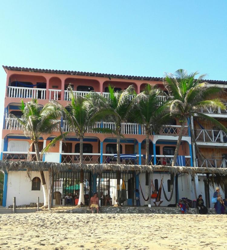 Foto Hotel en Venta en Playa zipolite, Zipolite, Oaxaca - $ 16.000.000 - HOV212935 - BienesOnLine