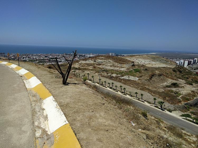 Foto Se vende terreno con vista al mar en Costa Coronado, Tijuana