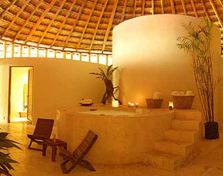 Foto Hotel en Venta en CANCUN, RIVIERA MAYA, Quintana Roo - U$D 370 - HOV890 - BienesOnLine