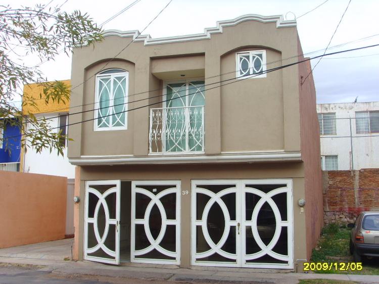 Foto Casa en Venta en Jardines de Bernrdez, Guadalupe, Zacatecas - $ 950.000 - CAV16715 - BienesOnLine