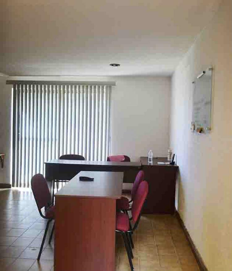 Foto Oficina en Renta en LOMAS DEL PEDREGAL, Len de los Aldama, Guanajuato - $ 5.000 - OFR193973 - BienesOnLine
