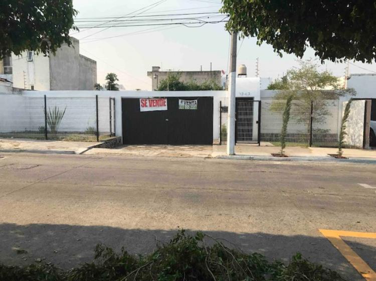 Foto Casa en Venta en TABACHINES, Zapopan, Jalisco - $ 4.700.000 - CAV215537 - BienesOnLine