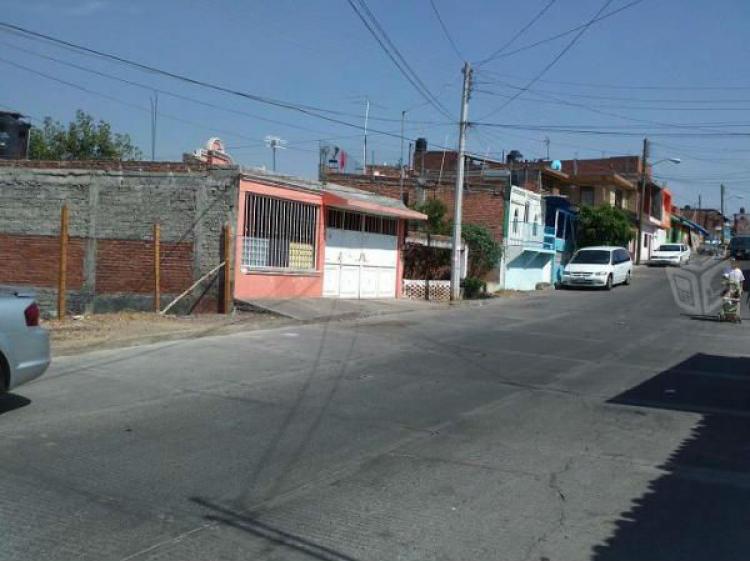 Foto Terreno en Venta en LUIS MORA TOVAR, Morelia, Michoacan de Ocampo - $ 450.000 - TEV88917 - BienesOnLine