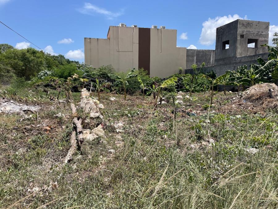 Foto Terreno en Venta en COLEGIOS, Alfredo V. Bonfil, Quintana Roo - $ 1.500.000 - TEV344219 - BienesOnLine