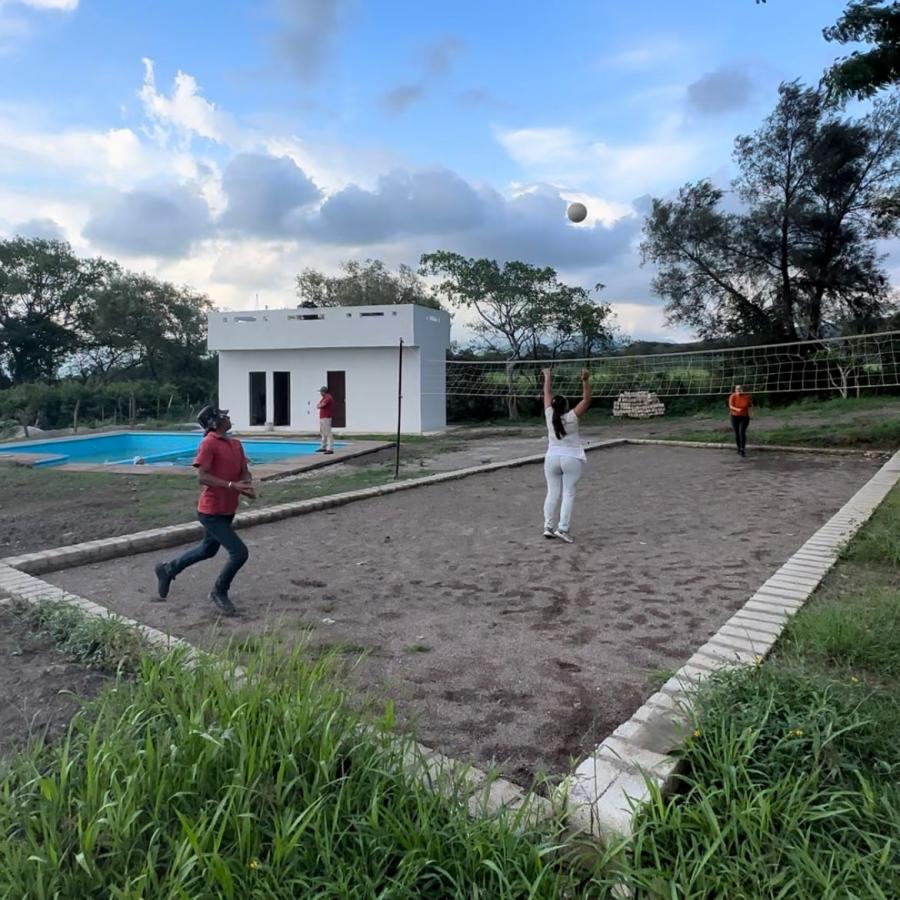 Foto Terreno en Venta en jardines del valle, Tepic, Nayarit - $ 131.250 - TEV345416 - BienesOnLine
