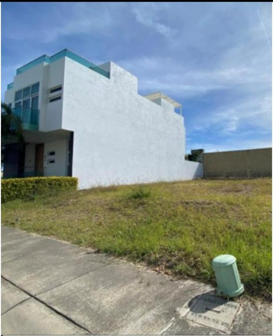 Foto Terreno en Venta en Valle Imperial, Zapopan, Jalisco - $ 2.819.080 - TEV340805 - BienesOnLine