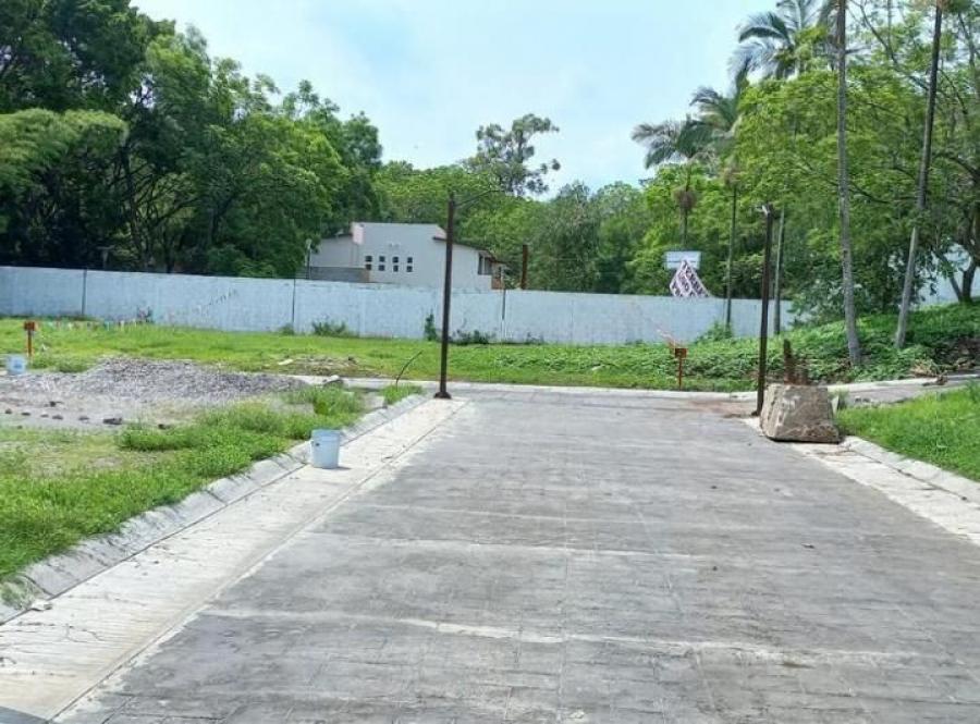 Foto Terreno en Venta en Villa de Guadalupe, Iguala de la Independencia, Guerrero - $ 510.000 - TEV315239 - BienesOnLine
