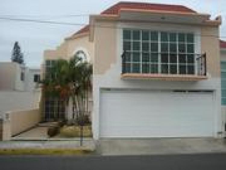 Foto Casa en Renta en FRACC. COSTA DE ORO, Boca del Ro, Veracruz - CAR19044 - BienesOnLine