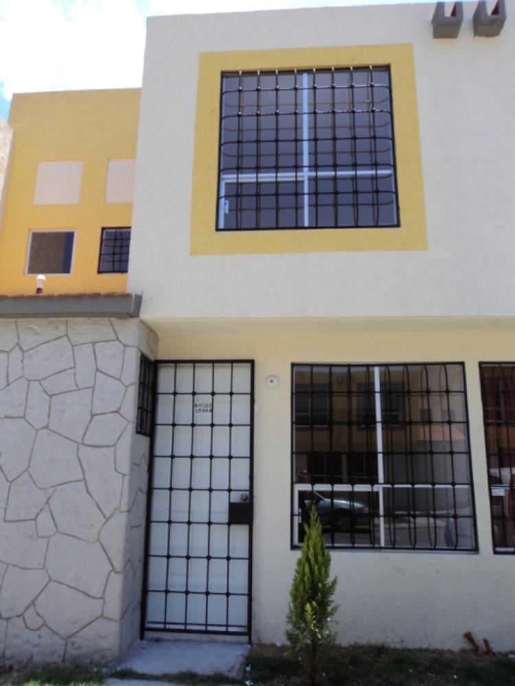 Foto Casa en Renta en RINCONADA DEL VALLE, Toluca de Lerdo, Mexico - $ 3.000 - CAR43025 - BienesOnLine
