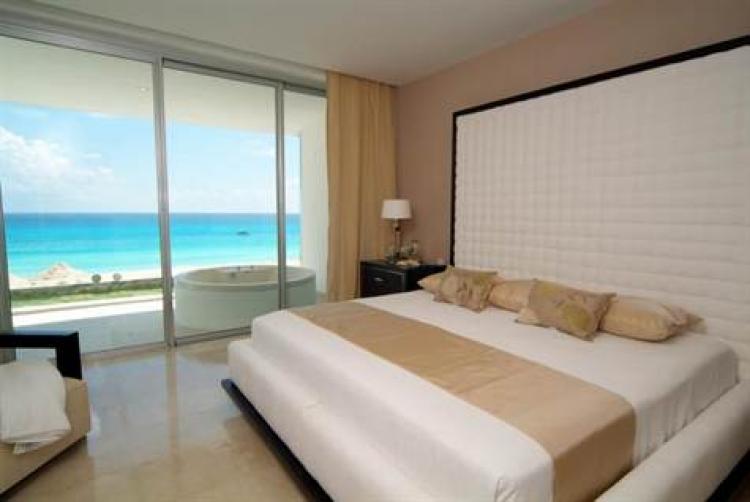 Foto Departamento en Venta en Cancn, Quintana Roo - U$D 1.600.000 - DEV93128 - BienesOnLine