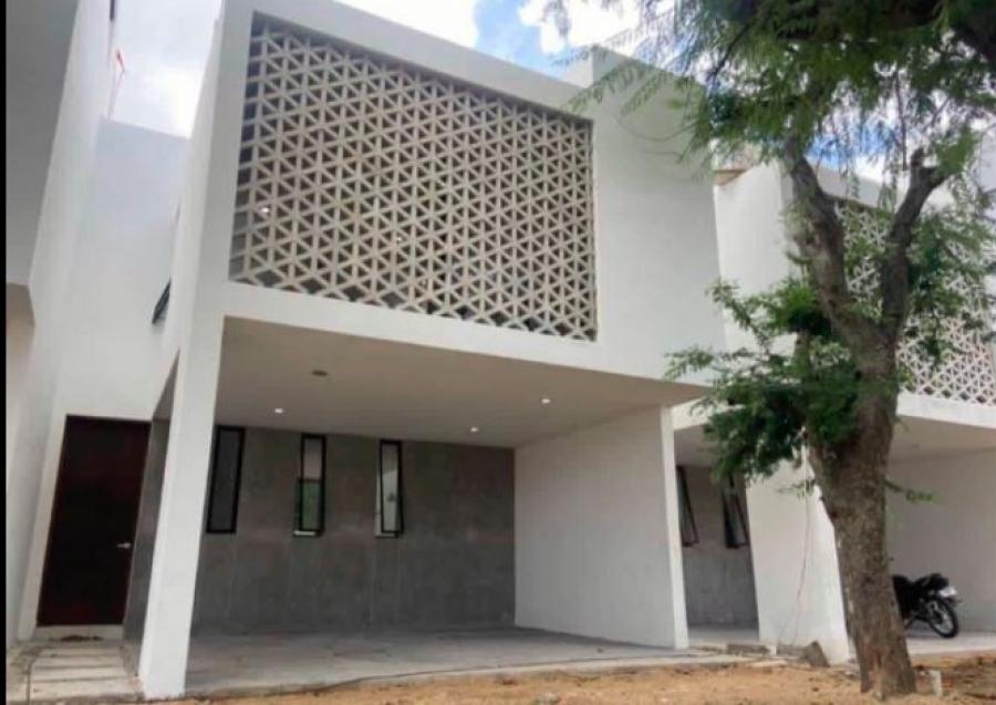 Foto Casa en Venta en LOCALIDAD CHOLUL, Mrida, Yucatan - $ 2.400.000 - CAV293926 - BienesOnLine