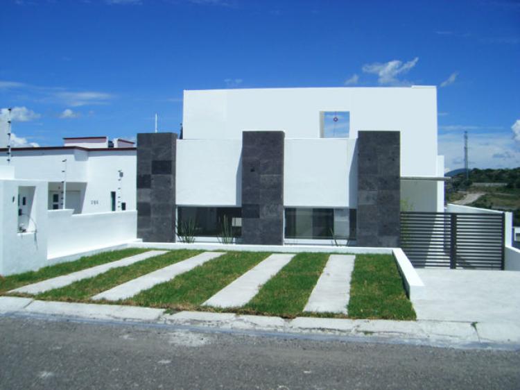 Foto Casa en Venta en Juriquilla, Queretaro Arteaga - $ 1.950.000 - CAV112294 - BienesOnLine