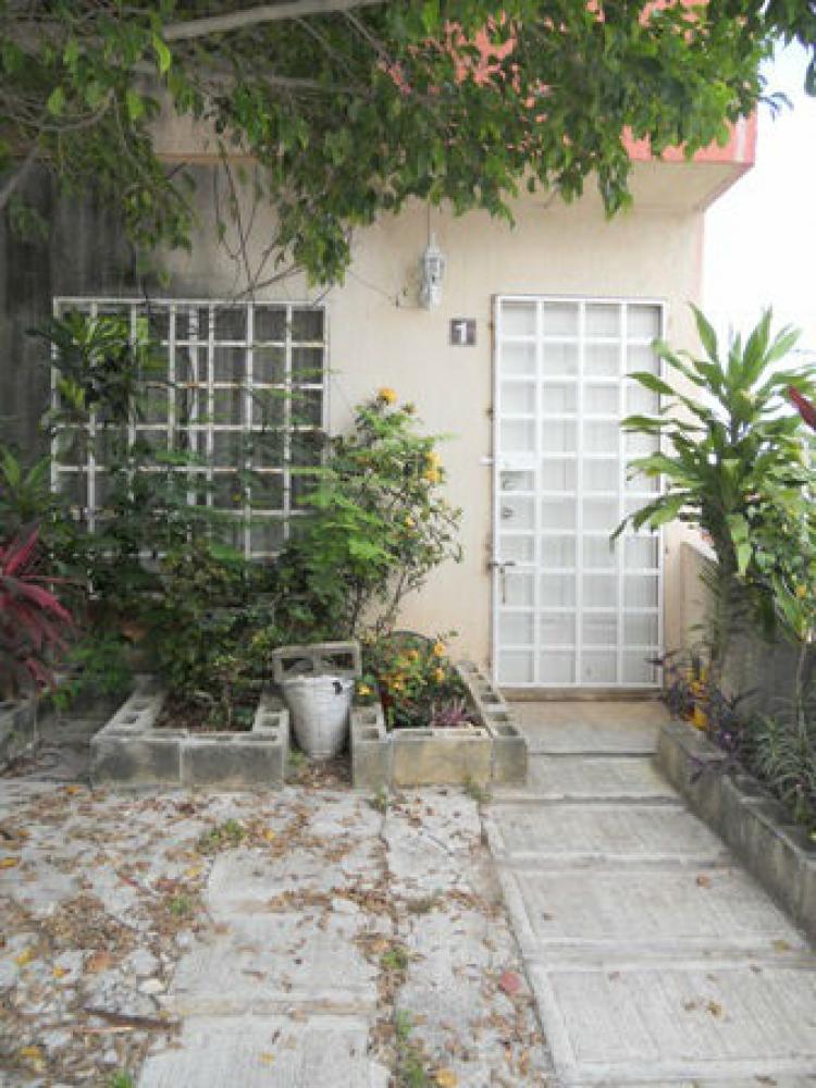 Foto Casa en Venta en fraccionamiento paseos kabah, Cancn, Quintana Roo - $ 90.000 - CAV100207 - BienesOnLine