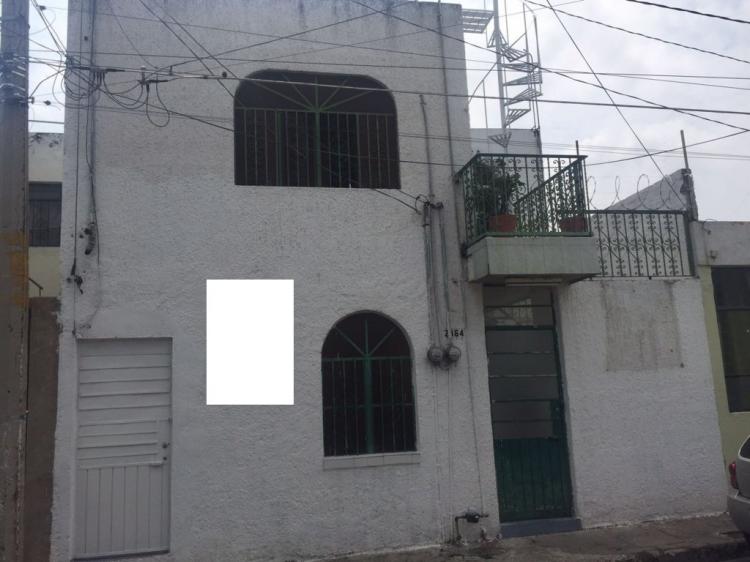 Foto Casa en Venta en SANTA ELENA ESTADIO, Guadalajara, Jalisco - $ 1.350.000 - CAV203672 - BienesOnLine