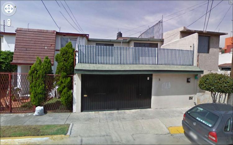 Foto Casa en Venta en VALLE DORADO, Tlalnepantla, Mexico - $ 1.650.000 - CAV111456 - BienesOnLine