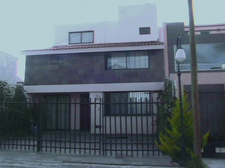 Foto Casa en Venta en Arboledas de San Javier 3ra Seccion, Pachuca de Soto, Hidalgo - $ 2.300.000 - CAV27063 - BienesOnLine