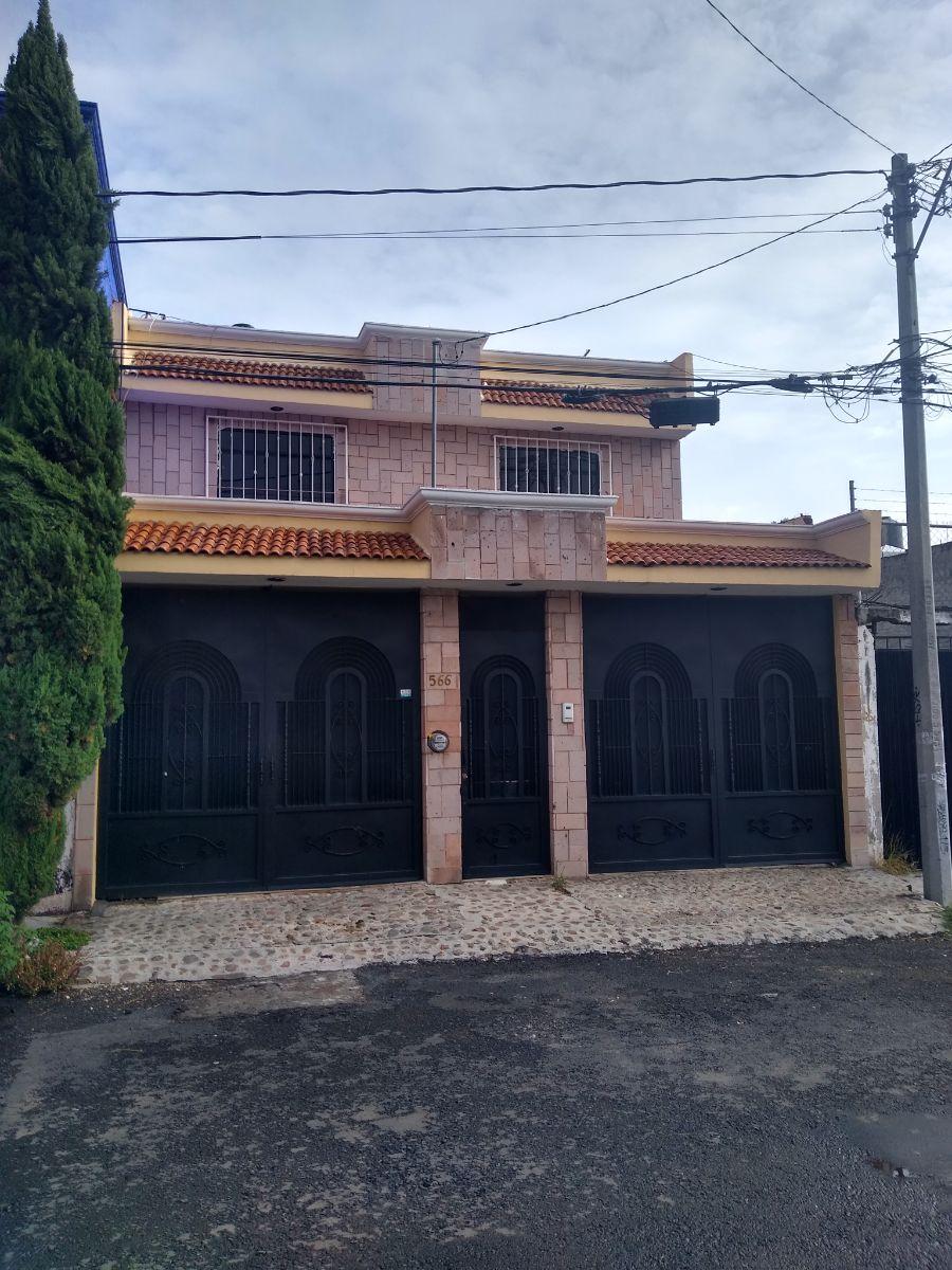 Foto Casa en Venta en JARDINES DE GUADALUPE, Morelia, Michoacan de Ocampo - $ 3.500.000 - CAV286158 - BienesOnLine
