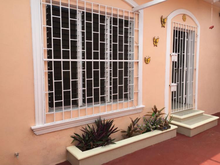 Foto Casa en Venta en Miguel de la Madrid, Ciudad del Carmen, Campeche - $ 1.600.000 - CAV126751 - BienesOnLine