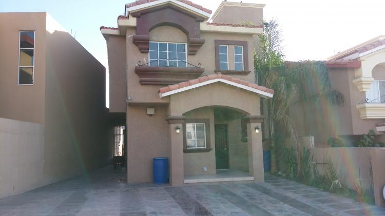 Foto Casa en Venta en Aguaje de la Tuna, Tijuana, Baja California - U$D 170.000 - CAV220122 - BienesOnLine
