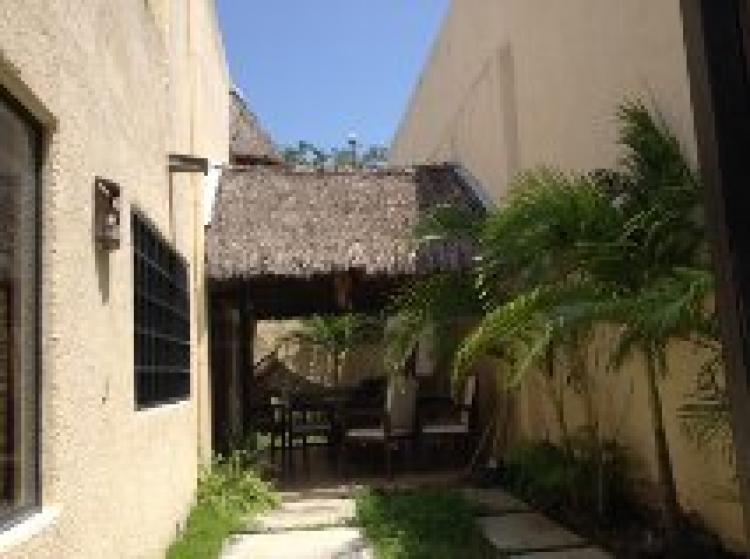 Foto Casa en Venta en Manzanillo, Colima - $ 650.000 - CAV81500 - BienesOnLine