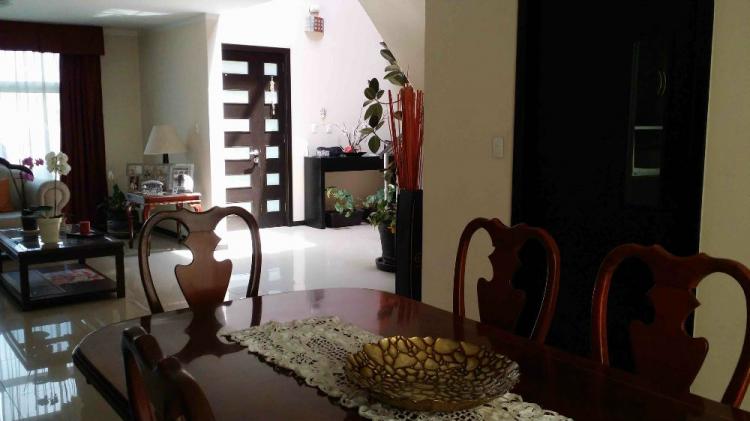 Home in Metric Way