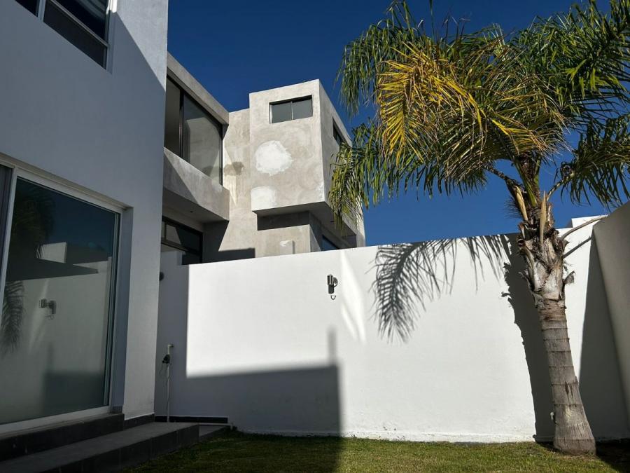 Foto Casa en Venta en FRACC LA VISTA, San Luis Potos, San Luis Potosi - $ 5.350.000 - CAV342836 - BienesOnLine
