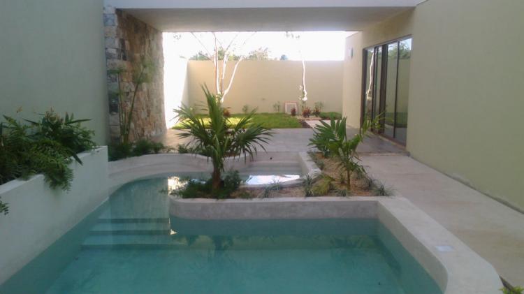 Foto Casa en Venta en Montevideo, Mrida, Yucatan - $ 3.200.000 - CAV186679 - BienesOnLine