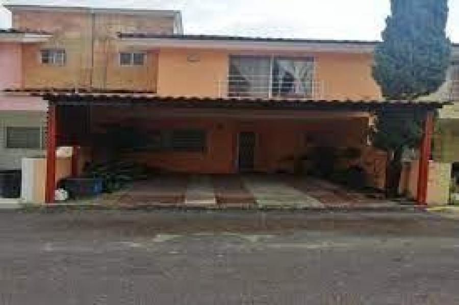 Foto Casa en Venta en VENTA DEL ASTILLERO, Zapopan, Jalisco - $ 705.000 - CAV320783 - BienesOnLine