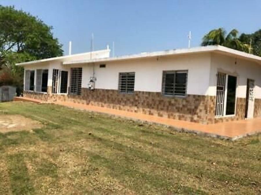 Foto Casa en Venta en NUEVA ESPERANZA, Minatitln, Veracruz - $ 1.208.000 - CAV298637 - BienesOnLine