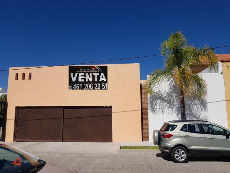 Foto Casa en Venta en ARBOLEDAS I SECCIN, Celaya, Guanajuato - $ 3.890.000 - CAV269444 - BienesOnLine