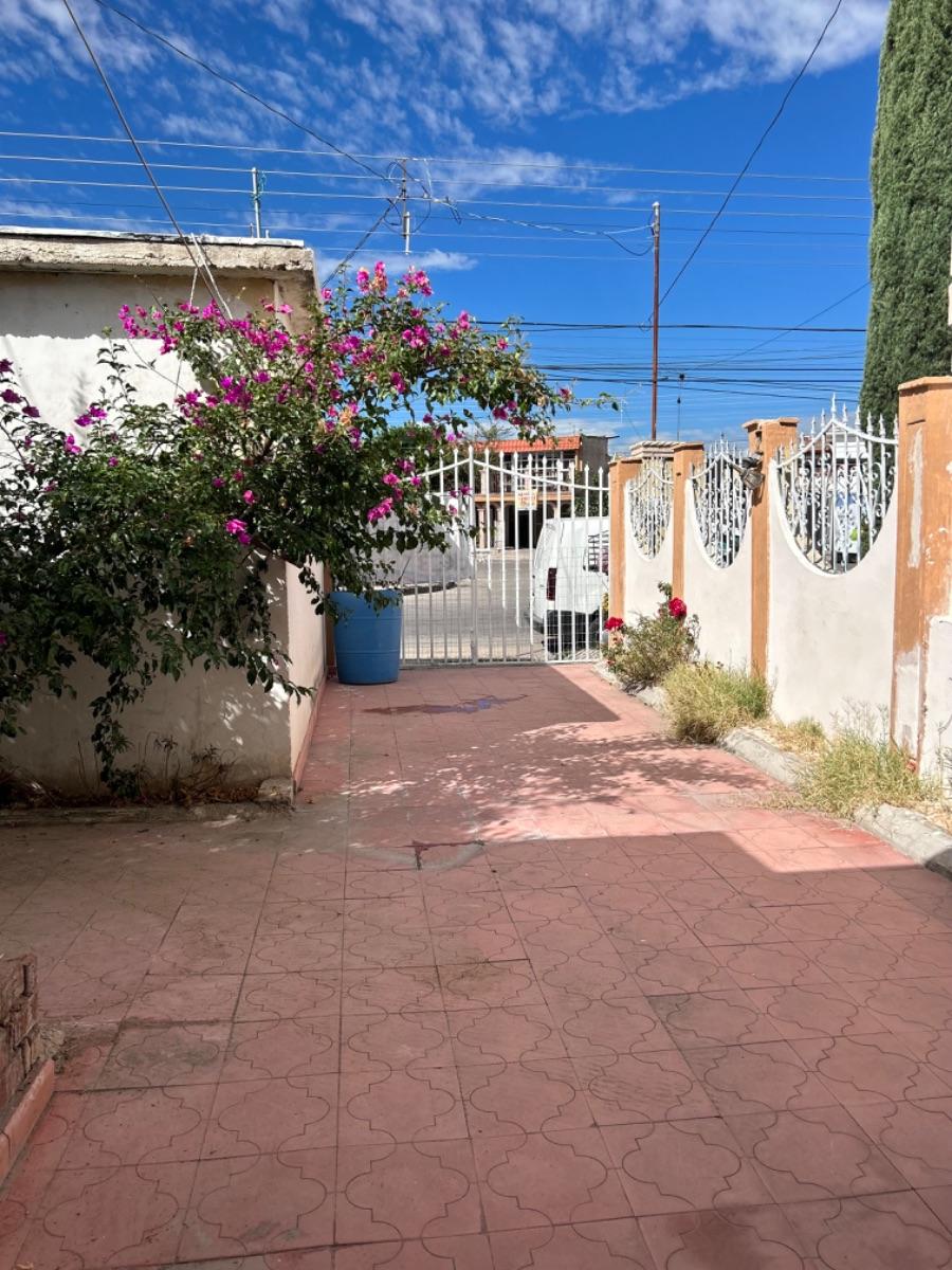 Foto Casa en Venta en Fraccionamiento Junta de los Rios, Chihuahua, Chihuahua - $ 1.450.000 - CAV349002 - BienesOnLine
