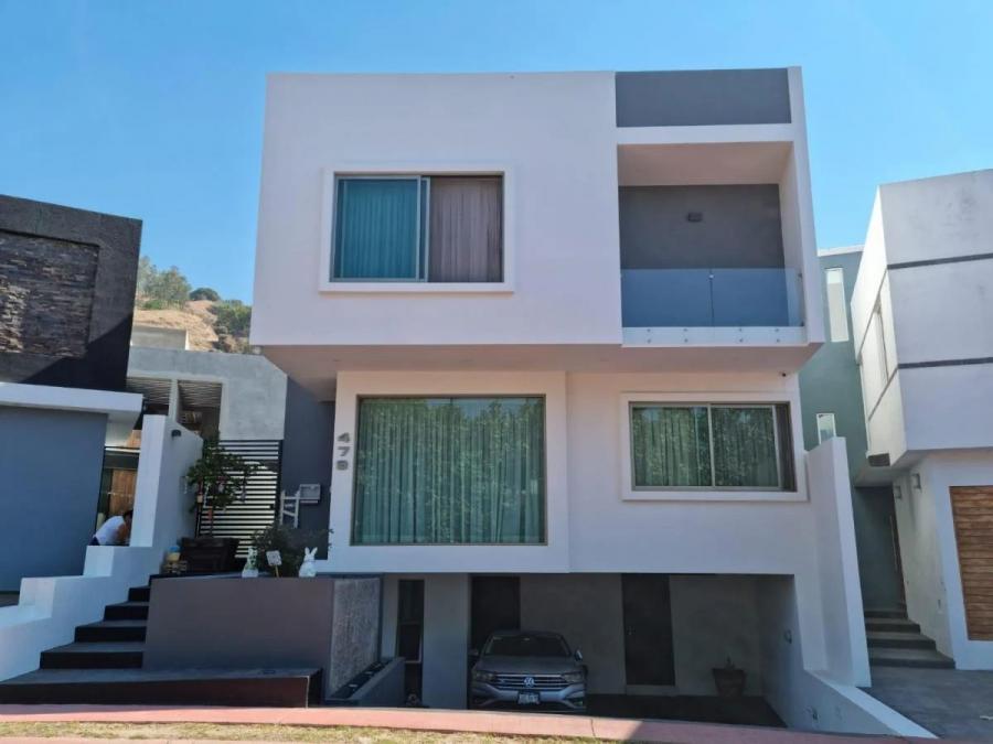 Foto Casa en Venta en LA RIOJA, Zapopan, Jalisco - $ 11.000.000 - CAV350701 - BienesOnLine