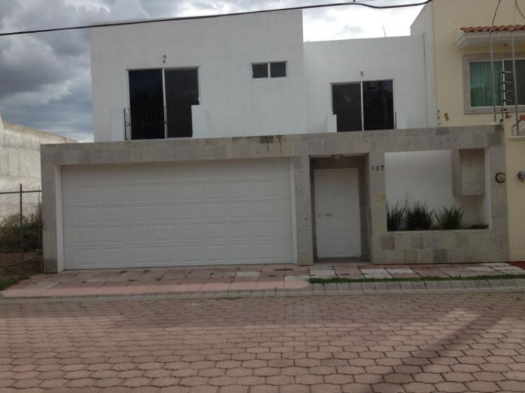 Foto Casa en Venta en Mision del Campanario, Aguascalientes, Aguascalientes - $ 2.630.000 - CAV86510 - BienesOnLine