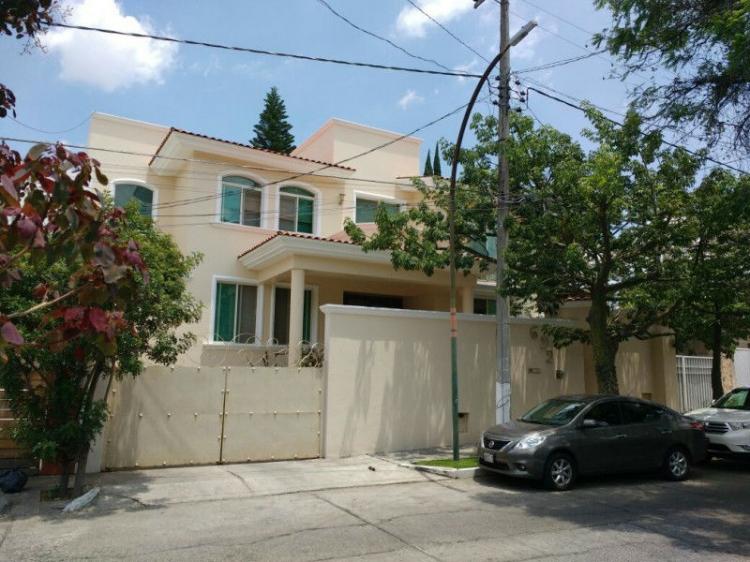 Foto Casa en Venta en Monraz, Guadalajara, Jalisco - $ 12.550.000 - CAV175103 - BienesOnLine