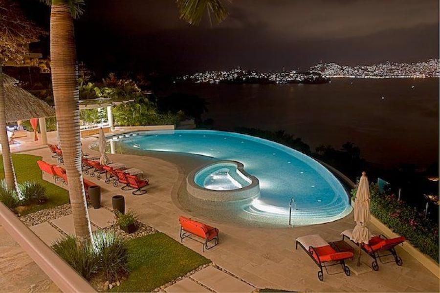 Foto Casa en Renta por temporada en LAS BRISAS, Acapulco de Jurez, Guerrero - U$D 3.900 - CAT66098 - BienesOnLine