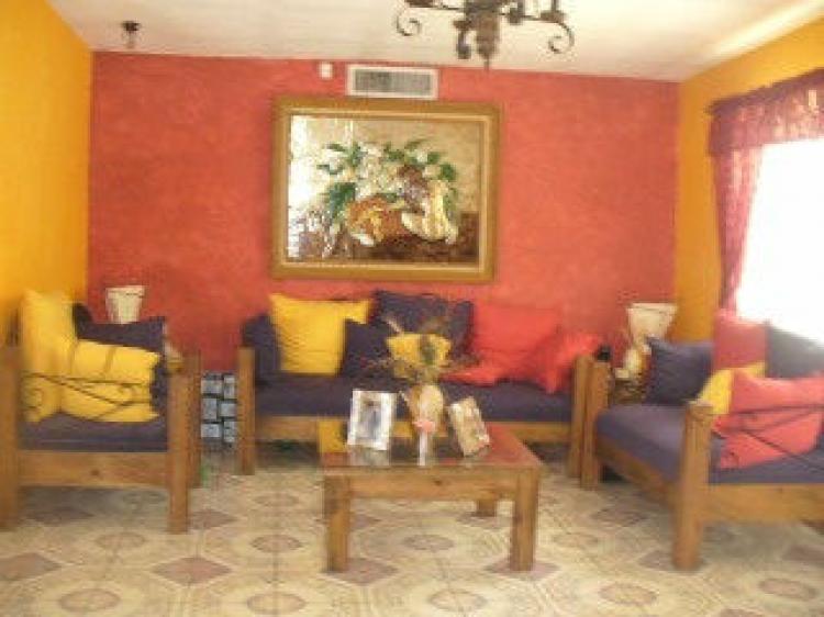 Foto Casa en Venta en Villa Del Real, Chihuahua, Chihuahua - $ 790.000 - CAV126152 - BienesOnLine