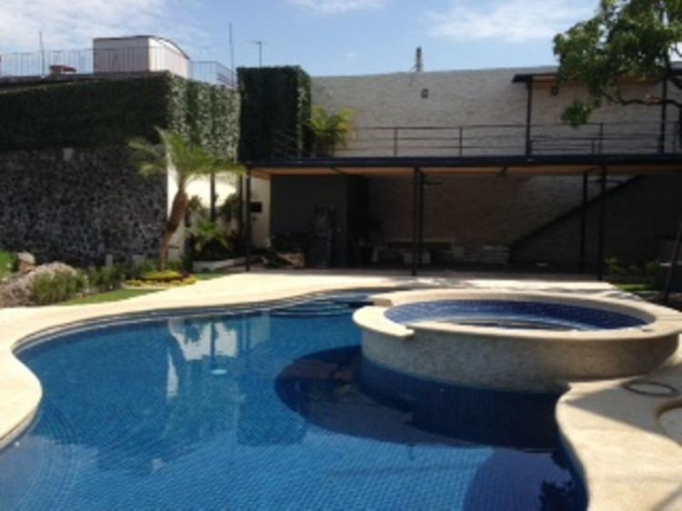 Foto Casa en Venta en Los Volcanes/Vista Hermosa, Cuernavaca, Morelos - $ 5.550.000 - CAV131467 - BienesOnLine