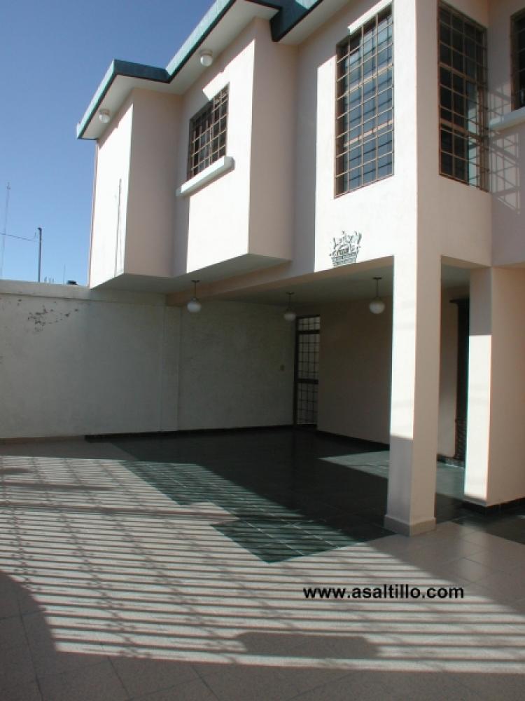 Foto Casa en Venta en BELLAVISTA, Saltillo, Coahuila de Zaragoza - $ 1.500.000 - CAV15668 - BienesOnLine