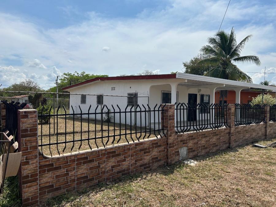 Foto Casa en Venta en Cerca a hospital Gustavo Nelson collado., Chitré, Herrera - U$D 90.000 - CAV78782 - BienesOnLine