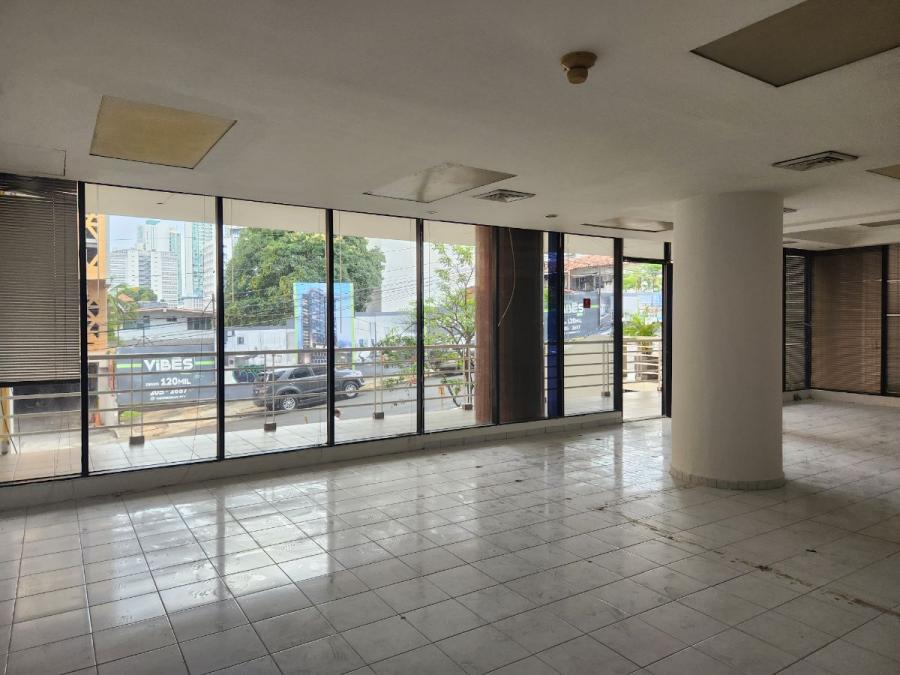 Foto Local en Alquiler en Bella Vista, Bella Vista, Panamá - U$D 2.140 - LOA82345 - BienesOnLine