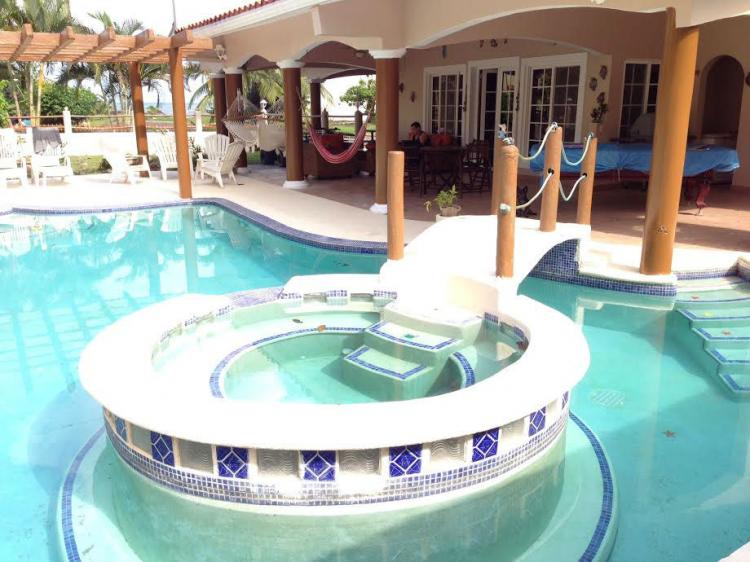 Foto Casa en Venta en portobelo, Playa Chiquita, Coln - U$D 300.000 - CAV3754 - BienesOnLine
