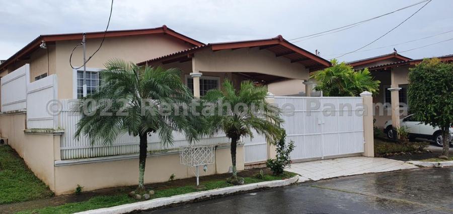 Foto Casa en Venta en Brisas del Golf, Panam - U$D 220.000 - CAV57751 - BienesOnLine