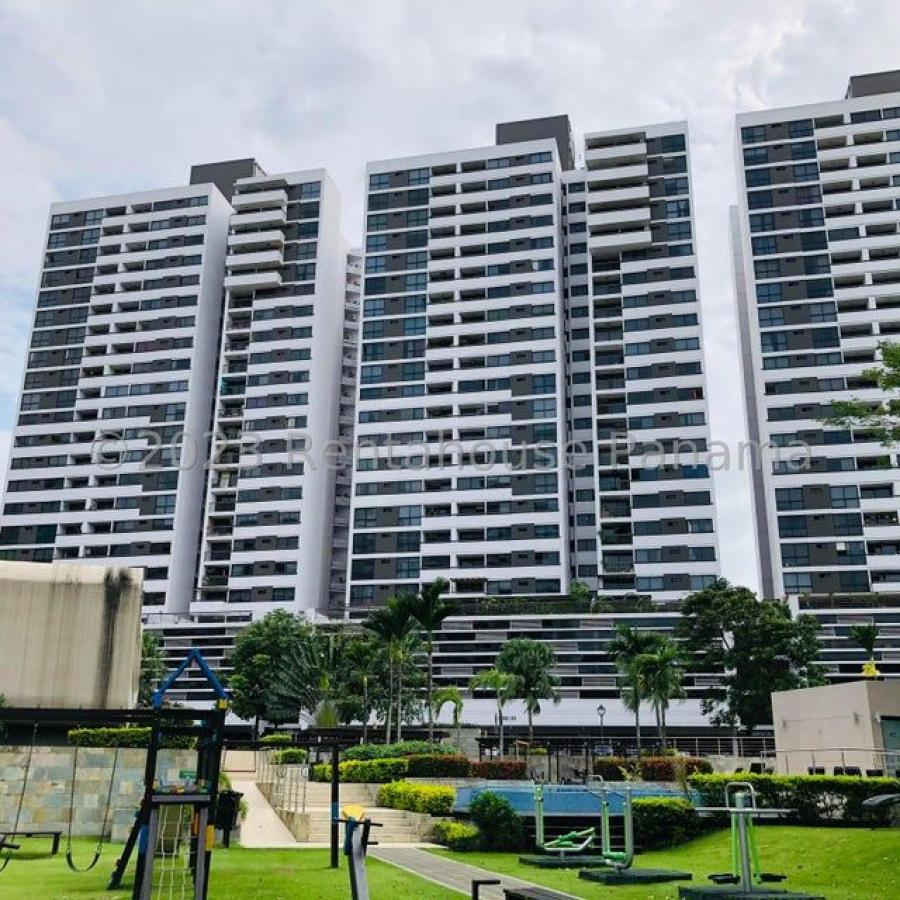 Home in Metric Way
