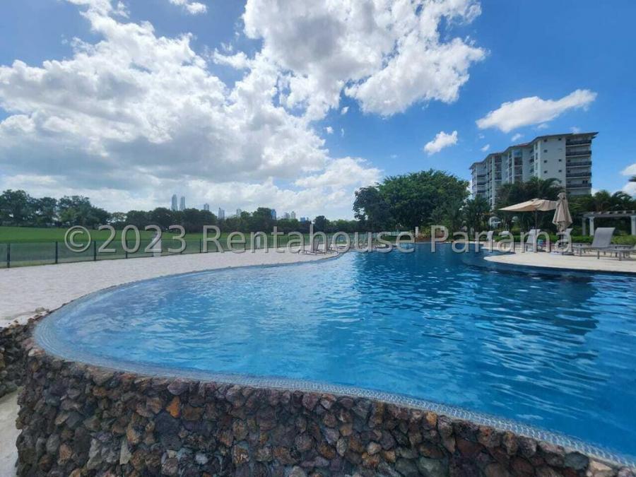 Alquiler apartamento en Santa Maria Legacy 400 24VCA24-5336
