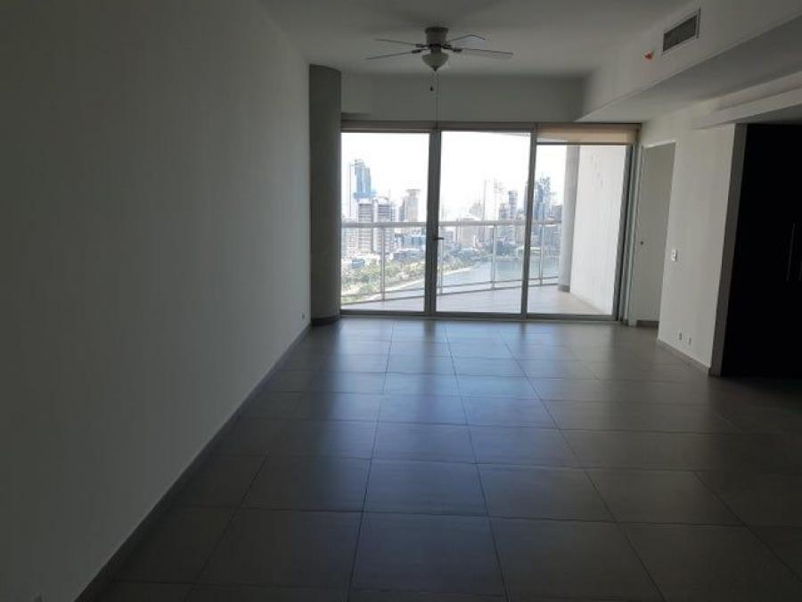 Foto Apartamento en Alquiler en Avenida Balboa, Bella Vista, Panamá - U$D 1.750 - APA83182 - BienesOnLine