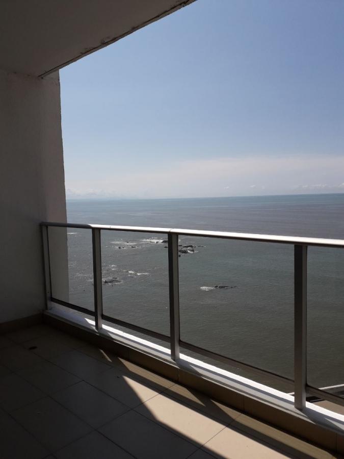 Foto Apartamento en Alquiler en Punta Pacifica, Ciudad de Panam, Panam - U$D 1.850 - APA30833 - BienesOnLine