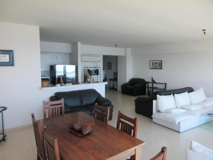 Foto Apartamento en Venta en Bella Vista, Panam - U$D 330.000 - APV11759 - BienesOnLine