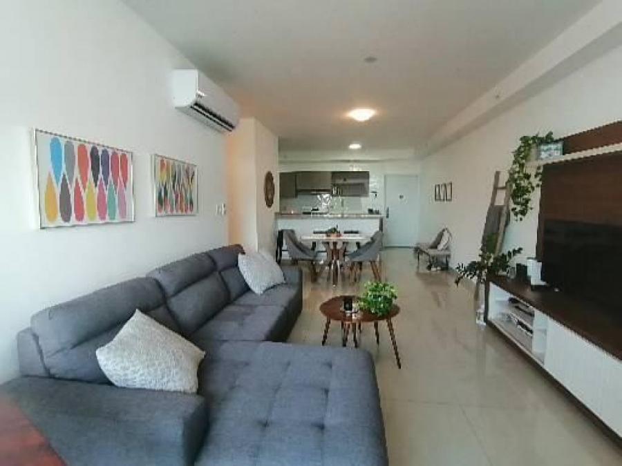 Foto Apartamento en Venta en El Cangrejo, Ciudad de Panam, Panam - U$D 190.000 - APV70268 - BienesOnLine